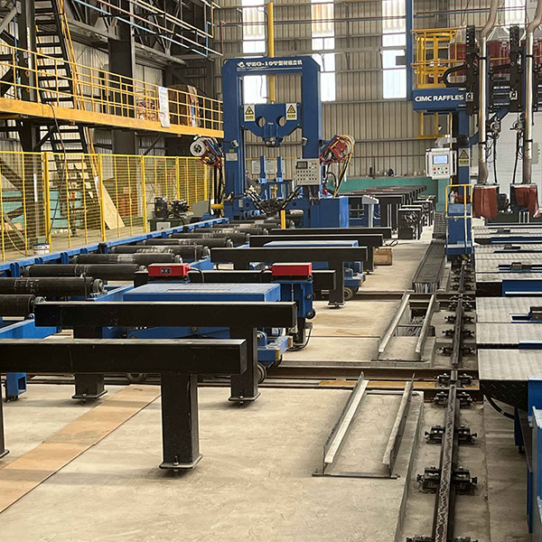 Hvordan optimerer man T-strålesvejselinjer til effektiv produktion?